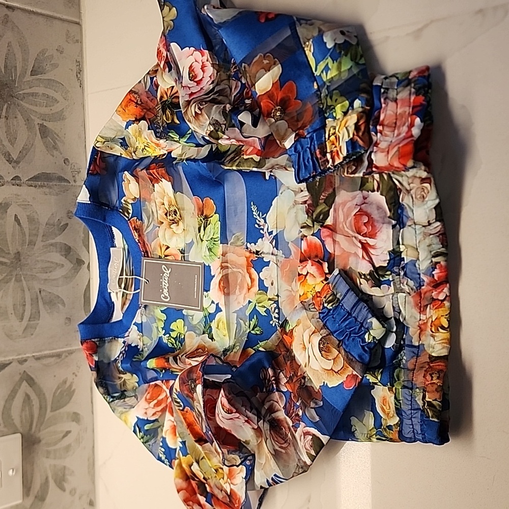 MiaBelle long sheer sleeved shirt